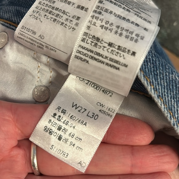 Levi’s 501s in Oxnard Athens Dark - Picture 5 of 10